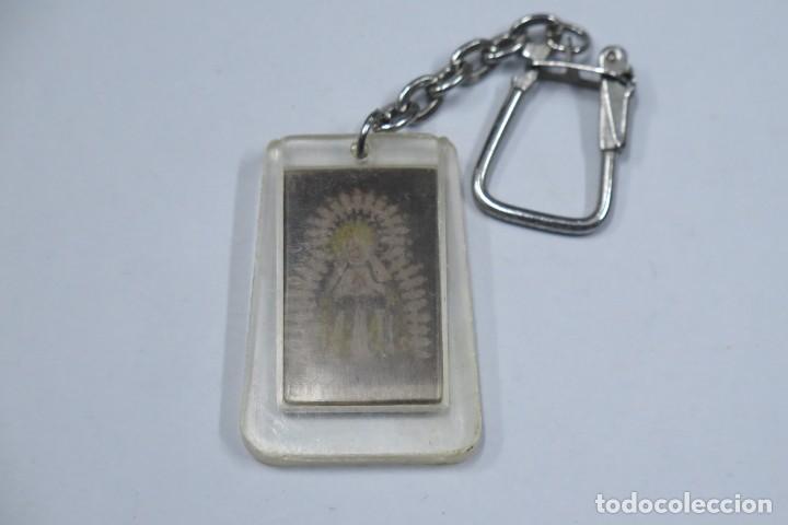 Pin's de collection: LLAVERO. ADVOCACION MARIANA A IDENTIFICAR