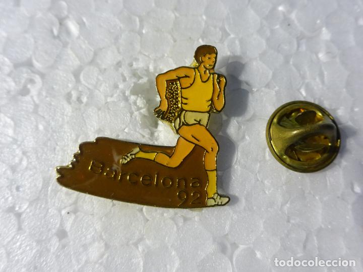 Pins de colecci&oacute;n: PIN DE DEPORTES. ATLETISMO. JUEGOS OL&Iacute;MPICOS OLIMPIADAS BARCELONA 92 1992