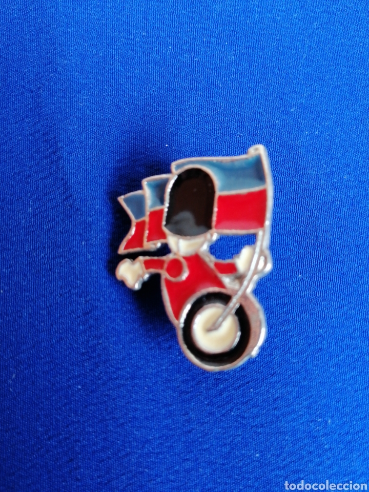Collection pins: DISCOTECA CHOCOLATE RUTA DEL BACALAO PIN DE ALFILER