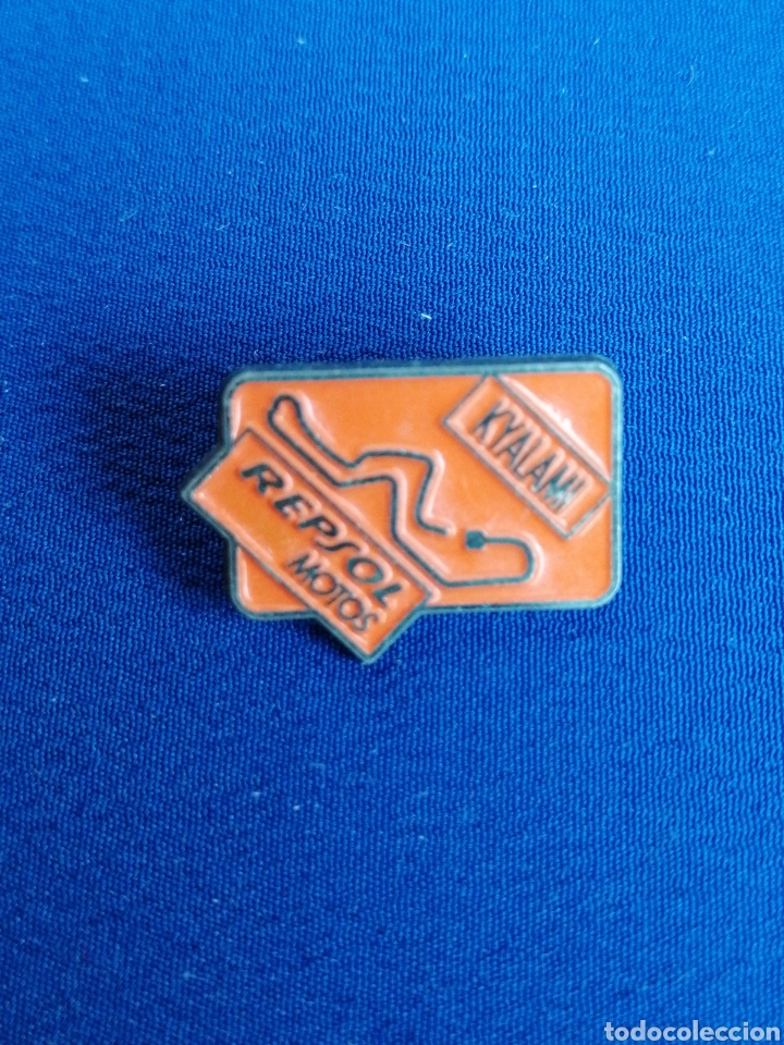 Pins de colecci&oacute;n: REPSOL MOTOS KYALAMI PIN