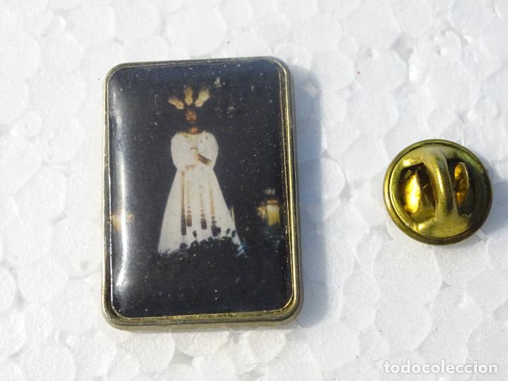 Sammlung von Pins: PIN RELIGIOSO SEMANA SANTA. PROCESI&Oacute;N EL CAUTIVO M&Aacute;LAGA