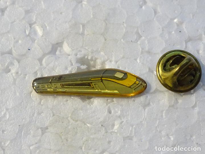 Pins de cole&ccedil;&atilde;o: PIN DE TRENES FERROCARRILES. FRANCIA. TREN LOCOMOTORA ALTA VELOCIDAD