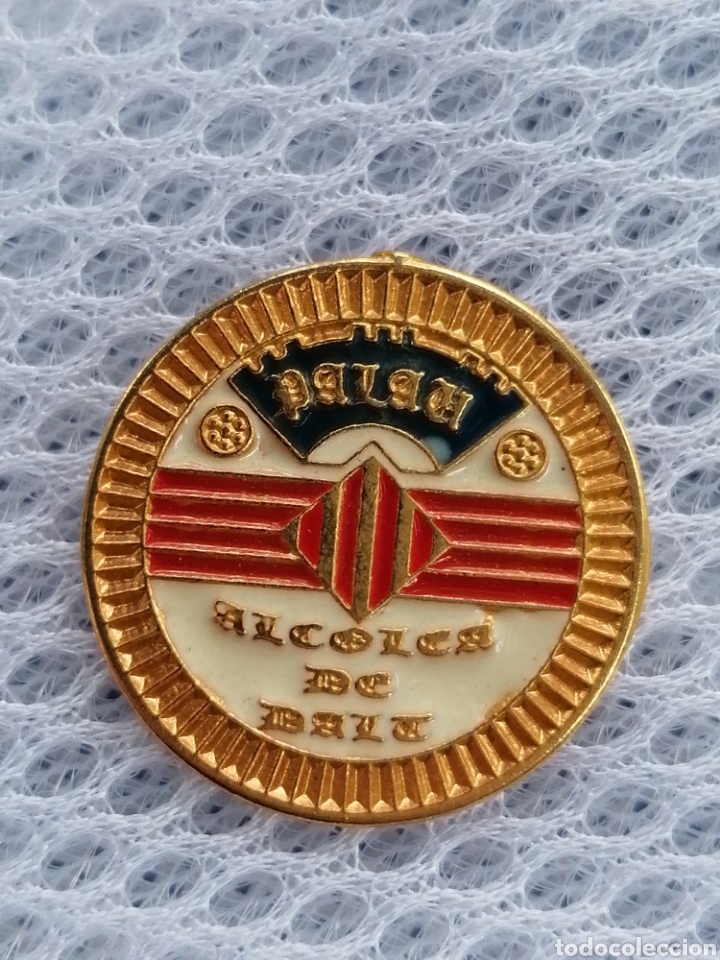 Pins e Spille di collezione: PIN Palau Alcolea de Dalt con escudo her&aacute;ldico