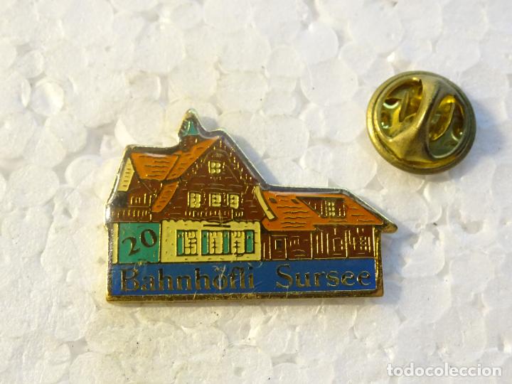 Collection pins: PIN DE TRENES FERROCARRILES. SUIZA. ESTACI&Oacute;N FFCC BAHNH&Ouml;FLI SURSEE