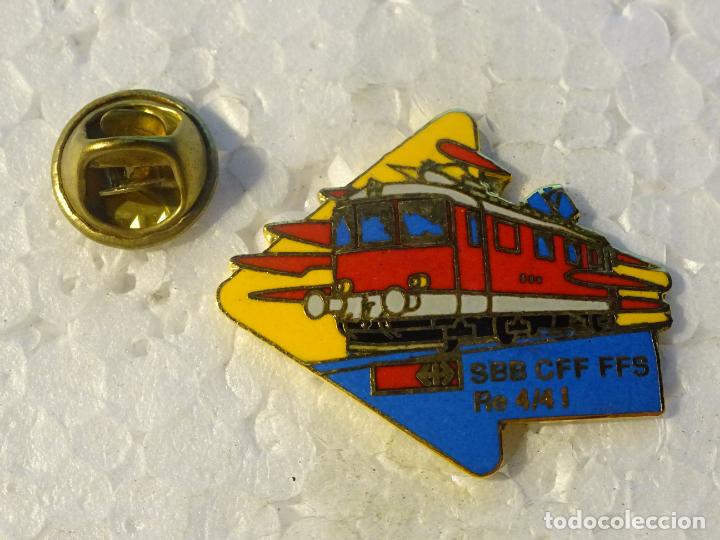 Pins e Spille di collezione: PIN DE TRENES FERROCARRILES. SUIZA. LOCOMOTORA SBB CFF FFS RE 4/4