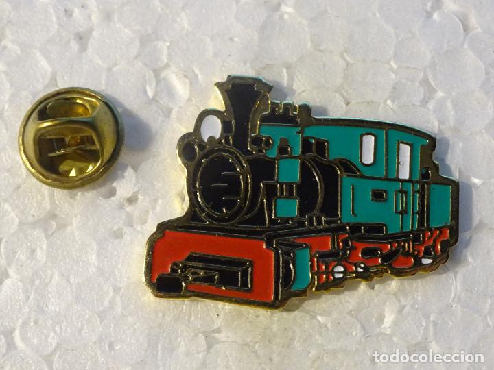 Collection pins: PIN DE TRENES FERROCARRILES. SUIZA. LOCOMOTORA VAPOR ANTIGUA