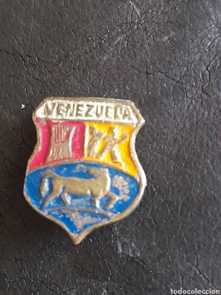 Pins de colecci&oacute;n: Antigua insignia de Venezuela, 15 mm de altura