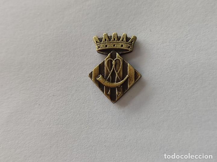 Pins de colecci&oacute;n: PIN ESCUDO HERALDICO DE CORNELLA (BARCELONA)