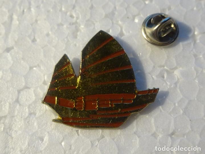 Pins de cole&ccedil;&atilde;o: PIN DE BARCOS NAVIERAS. BUQUE BARCO JUNCO CHINO