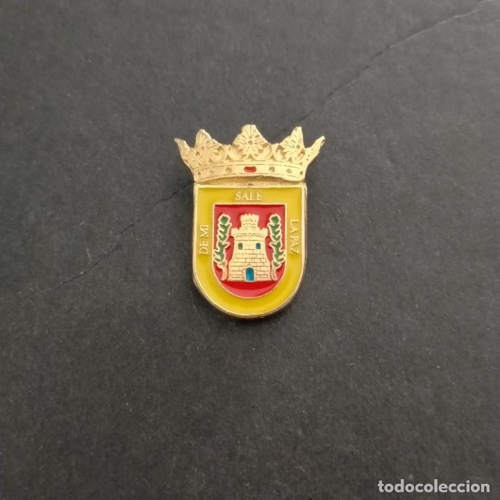 Pins de colecci&oacute;n: PIN escudo OLVERA (CADIZ) - Foto 1