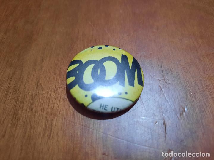 Pin's de collection: BOOM FONDO. ONOMATOPEYA. COMIC. CHAPA. PIN. 0.31 MM DETR&Aacute;S MET&Aacute;LICA BUEN ESTADO. SIN USO. DIFICIL