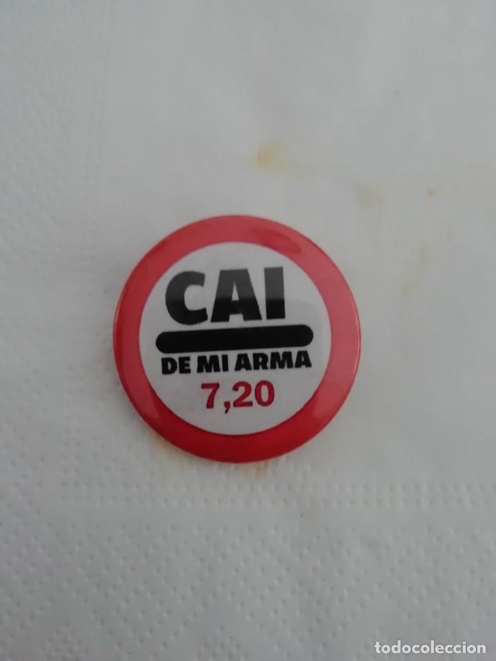 Pins de colecci&oacute;n: Carnaval de C&aacute;diz chapa chirigota cai de mi arma 7,20