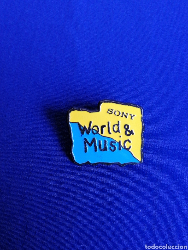 Pins de cole&ccedil;&atilde;o: SONY WORLD & MUSIC PIN