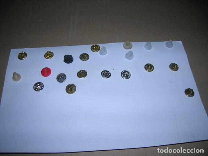 Pins de colecci&oacute;n: Pin Pedro Picapiedra. Mide 12 x 28 mm. - Foto 2