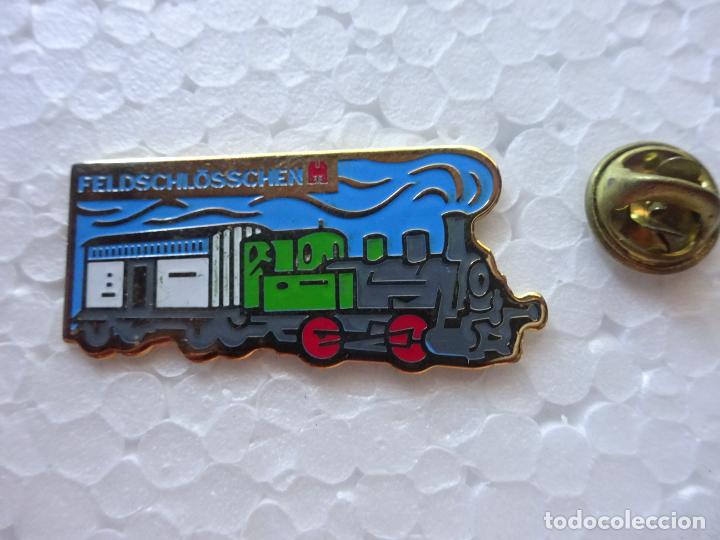Sammlung von Pins: PIN DE TRENES FERROCARRILES. SUIZA. FELDSCHL&Ouml;SSCHEN