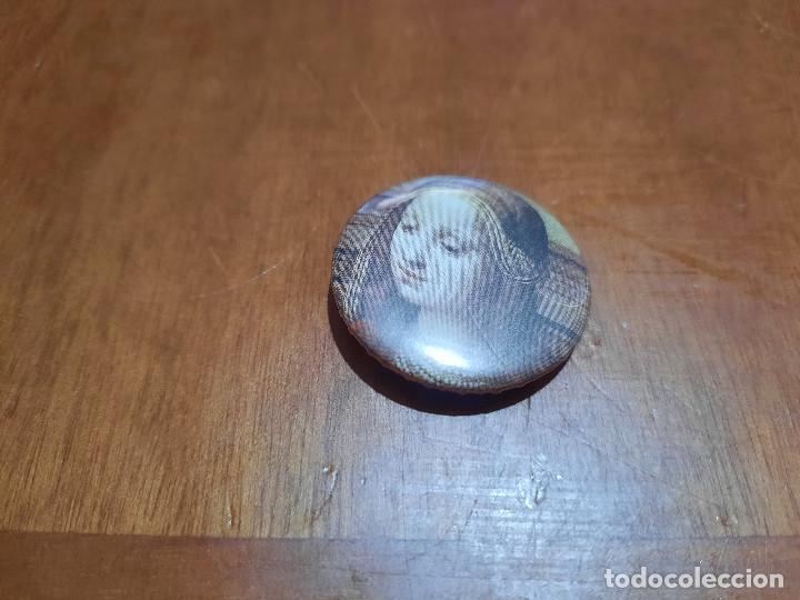 Pins de colecci&oacute;n: SANTA CATALINA. YA&Ntilde;EZ DE LA ALMEDINA. DETALLE CHAPA. PIN. 0.31 MM. DETR&Aacute;S MET&Aacute;LICA. SIN USO. DIFICIL