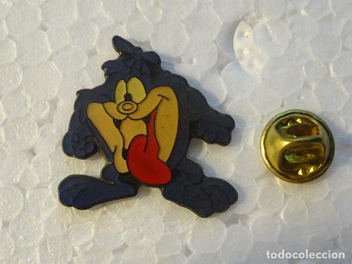 Pin's de collection: PIN DE DIBUJOS ANIMADOS. TAZ DIABLO TASMANIA