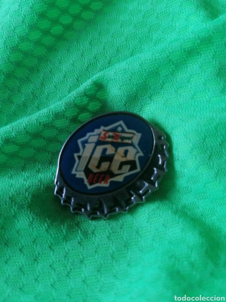 Pins de colecci&oacute;n: Pin vier cerveza San Miguel ICE beer