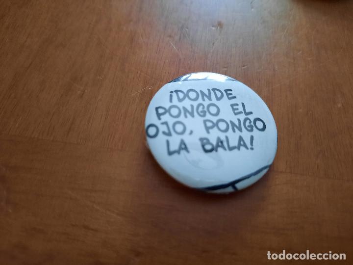 Pins de colecci&oacute;n: DONDE PONGO EL OJO, PONGO LA BALA ONOMATOPEYA CHAPA. PIN. 0.31 MM. DETR&Aacute;S MET&Aacute;LICA. SIN USO