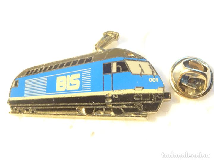 Pins de cole&ccedil;&atilde;o: PIN DE TRENES FERROCARRILES. SUIZA. LOCOMOTORA BIS 001