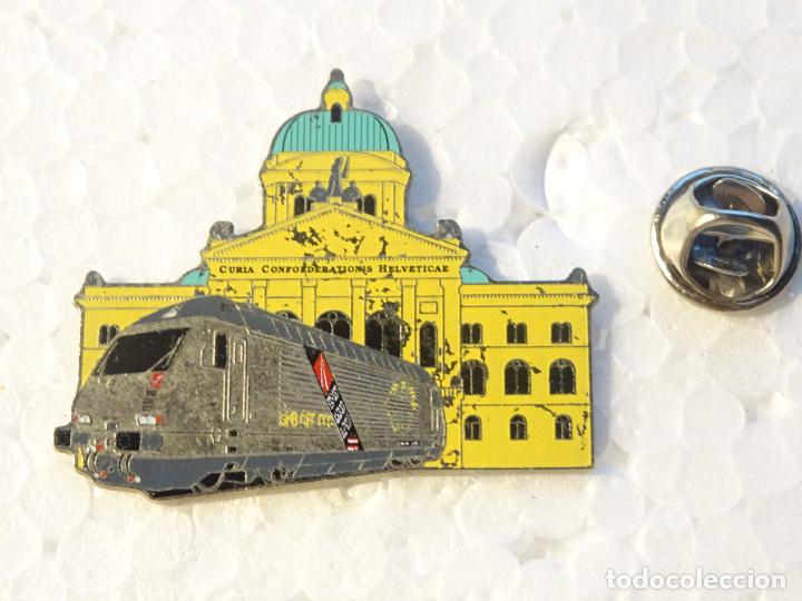 Pins de colecci&oacute;n: PIN DE TRENES FERROCARRILES. SUIZA. SBB CFF FFS LOCOMOTORA PALACIO NACIONAL DE BERNA
