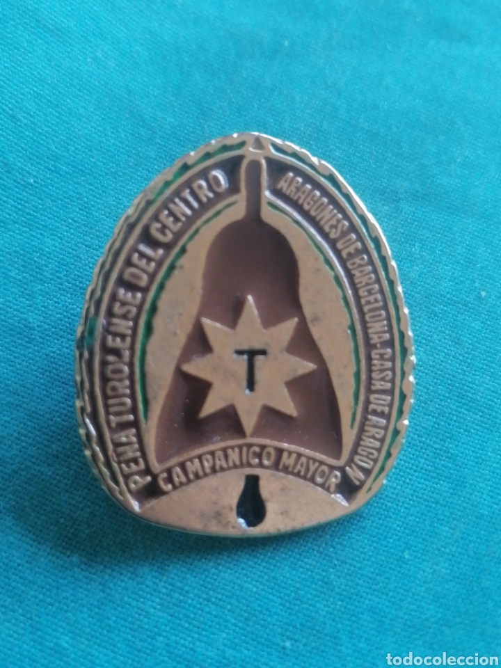 Pins de cole&ccedil;&atilde;o: Pin Pe&ntilde;a turolense del centro aragoneses de Barcelona Casa de Arag&oacute;n campanico mayor Arag&oacute;n