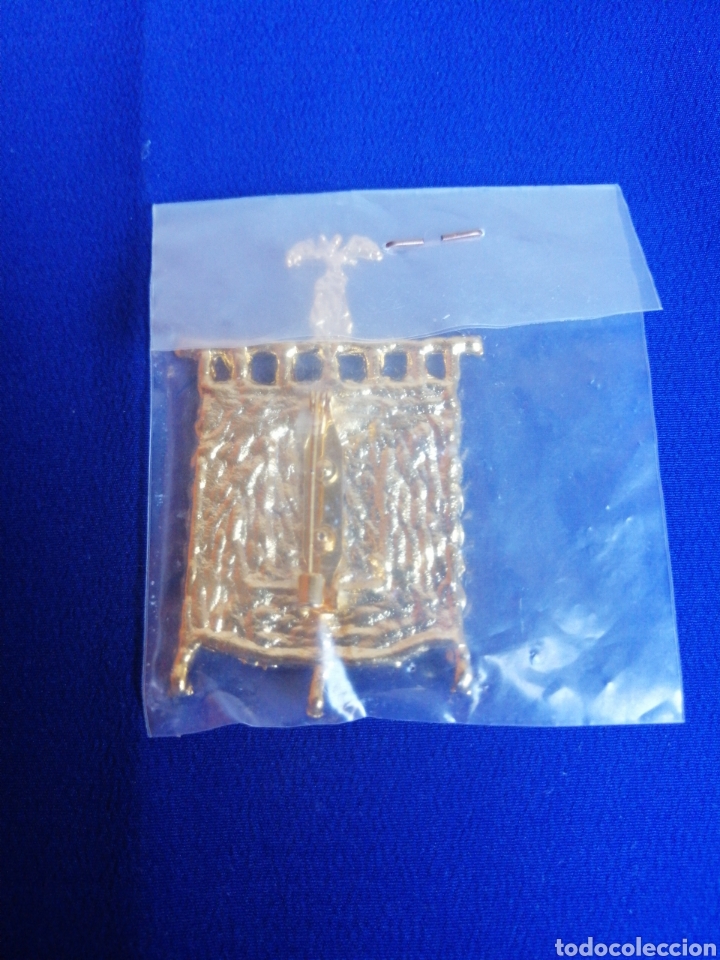 Pins de colecci&oacute;n: FALLAS 2004 INSIGNIA DE ALFILER - Foto 2