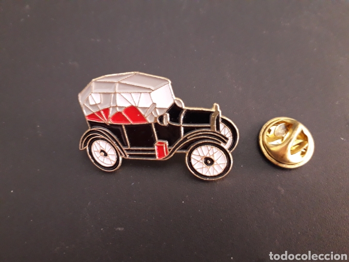 Collection pins: PIN COCHES PEDIDO M&Iacute;NIMO 3&euro;