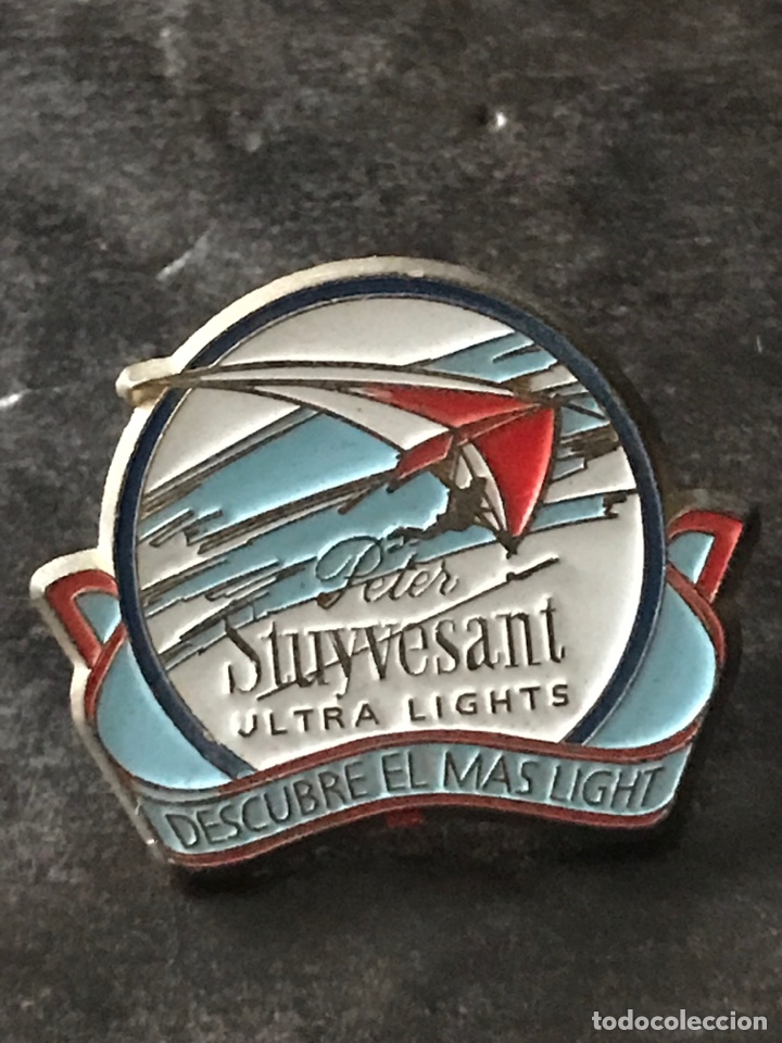 Collection pins: PIN PUBLICIDAD TABACO PETER STUYVESANT ULTRA LIGHTS - CIGARROS