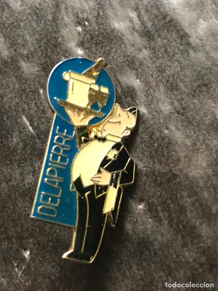 Collection pins: PIN DELAPIERRE - LICOR CAVA - BEBIDA PUBLICIDAD