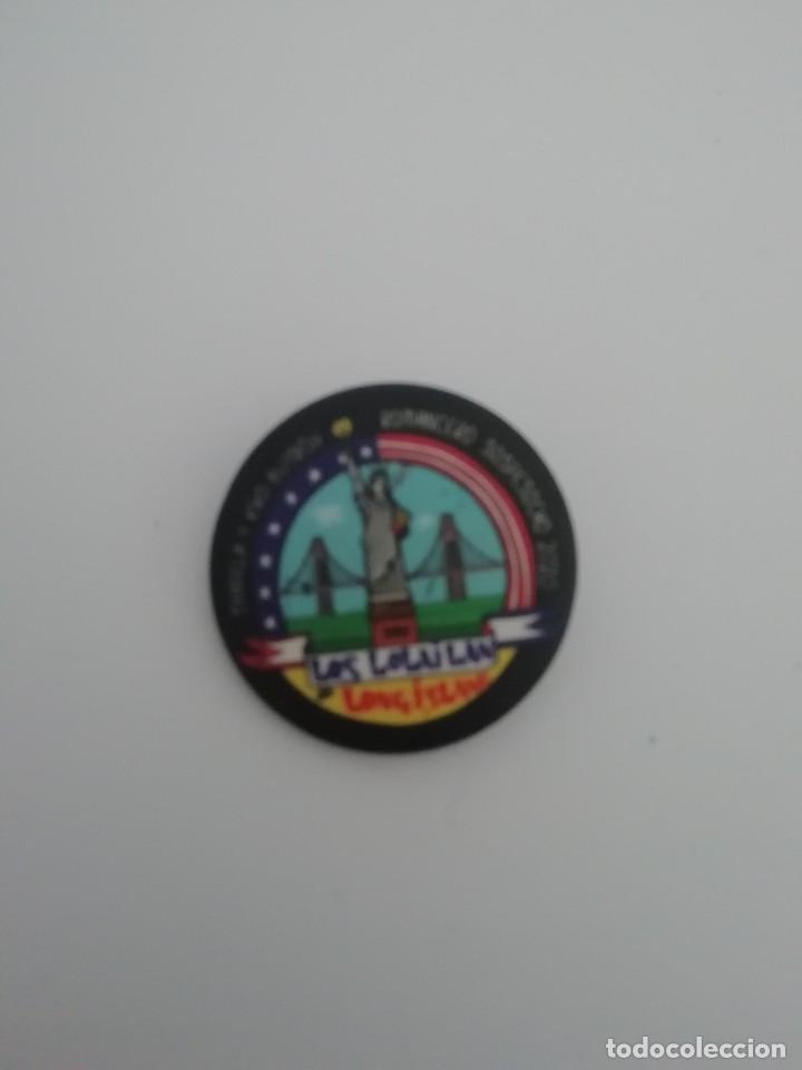 Pins de colecci&oacute;n: Carnaval de C&aacute;diz chapa romancero los lolailan de longisland