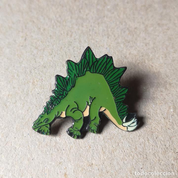 Pins de colecci&oacute;n: PIN DINOSAURIOS. - Foto 1