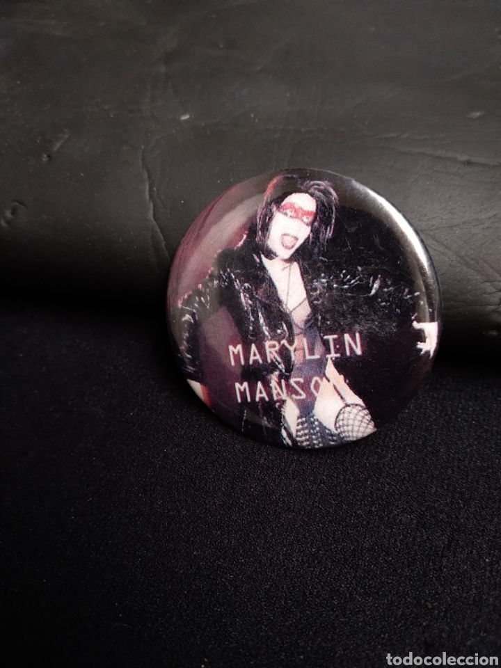 Collection pins: CHAPA 4CM-MARYLIN MANSON-MUSICA-