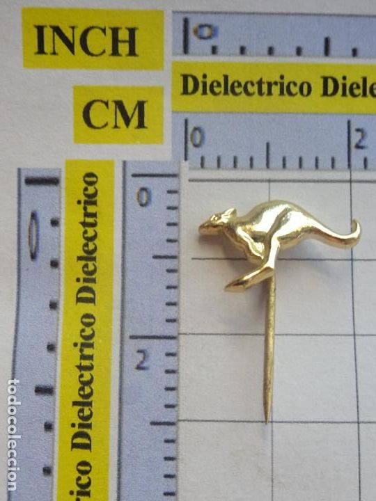 Collection pins: INSIGNIA ALFILER DE TURISMO. AUSTRALIA CANGURO