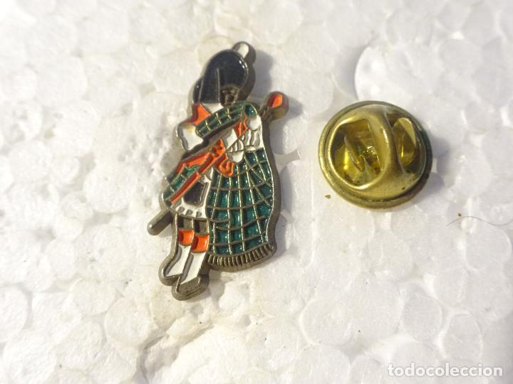 Sammlung von Pins: PIN DE TURISMO. ESCOCIA GAITERO ESCOC&Eacute;S