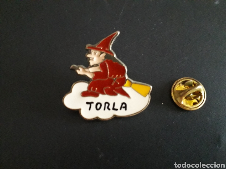 Pins de colecci&oacute;n: PIN BRUJA. PEDIDO M&Iacute;NIMO 3&euro; - Foto 1