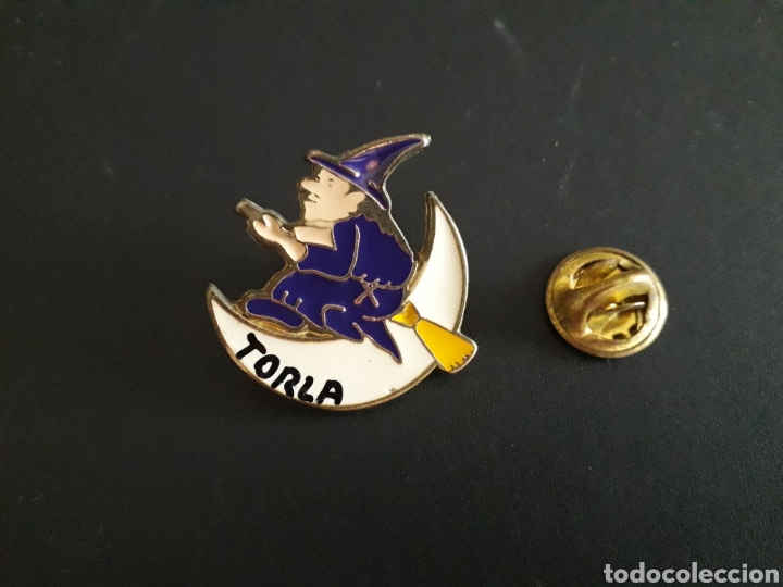 Pins de colecci&oacute;n: PIN BRUJA. PEDIDO M&Iacute;NIMO 3&euro; - Foto 1