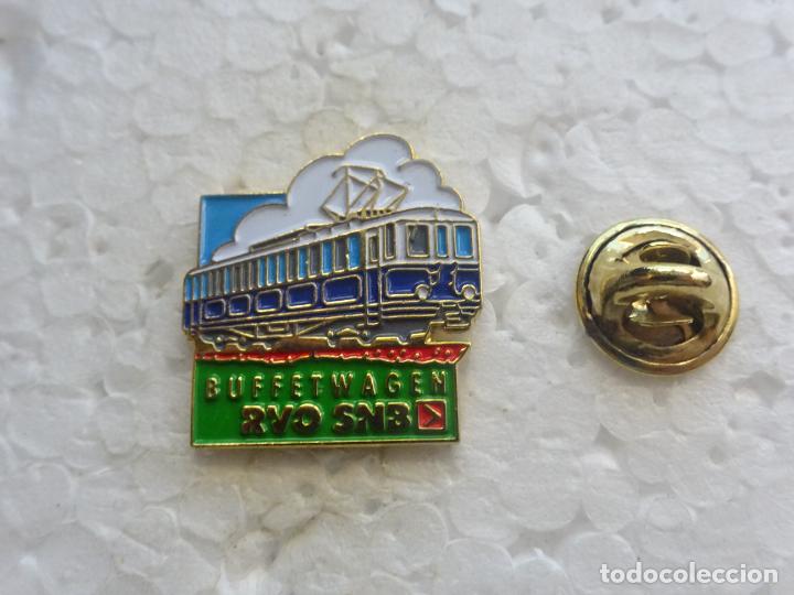 Pins de colecci&oacute;n: PIN DE TRENES FERROCARRILES. SUIZA. LOCOMOTORA BUFFETWAGEN RVO SNB