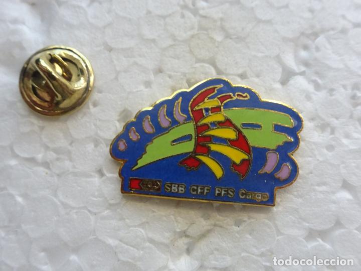 Pins e Spille di collezione: PIN DE TRENES FERROCARRILES. SUIZA. SBB CFF FFS CARGO