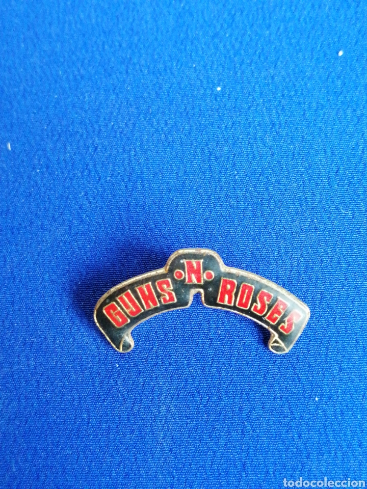 Collection pins: GUN'S AND ROSES PIN