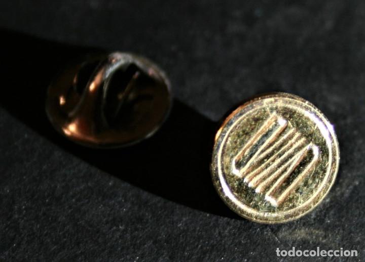 Pins de colecci&oacute;n: PIN - LOGO SEAT DORADO - Foto 2
