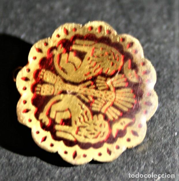 Pins de colecci&oacute;n: AGUJA - ESCUDO CON DOS LEONES - Foto 1