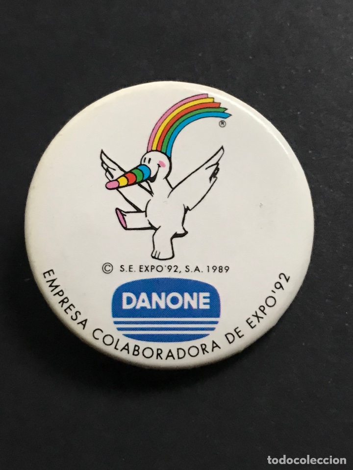 Pins de colecci&oacute;n: CHAPA SOLAPA PIN PLACA - EXPO &acute;92 SEVILLA DANONE EMPRESA COLABORADORA CURRO MASCOTA