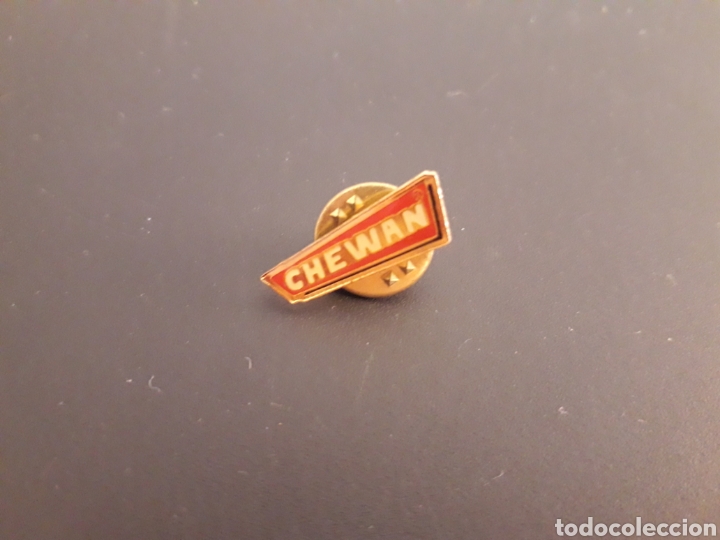 Pins de colecci&oacute;n: PIN CHEWAN, ROPA, MODA. PEDIDO M&Iacute;NIMO 3&euro; - Foto 1