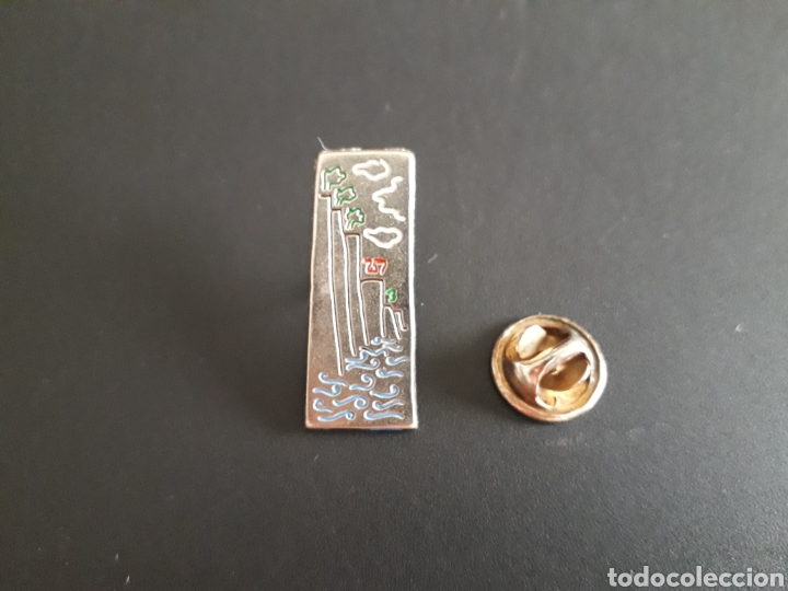 Sammlung von Pins: PIN SELVA, CATALU&Ntilde;A MODERNA N&deg; ? EL PA&Iacute;S LA CAIXA. DISE&Ntilde;O PERICO PASTOR. PEDIDO M&Iacute;NIMO 3&euro;