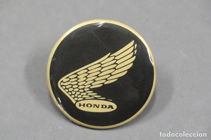 Pins de colecci&oacute;n: CHAPA. HONDA. CHAPI-CHAP - Foto 1