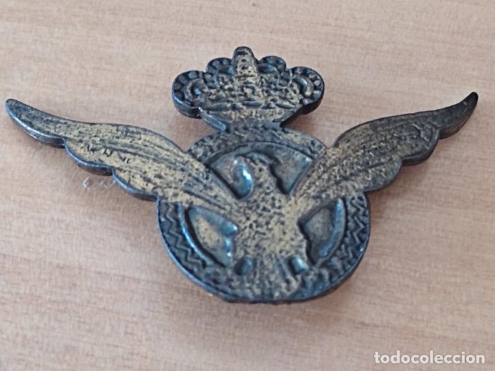 Pins de colecci&oacute;n: CROPAN METAL CLIPS INSIGNIA AGUILA ESCUDO REAL AVIACION TONO LATON IMPERDIBLE 5 CM ANCHO
