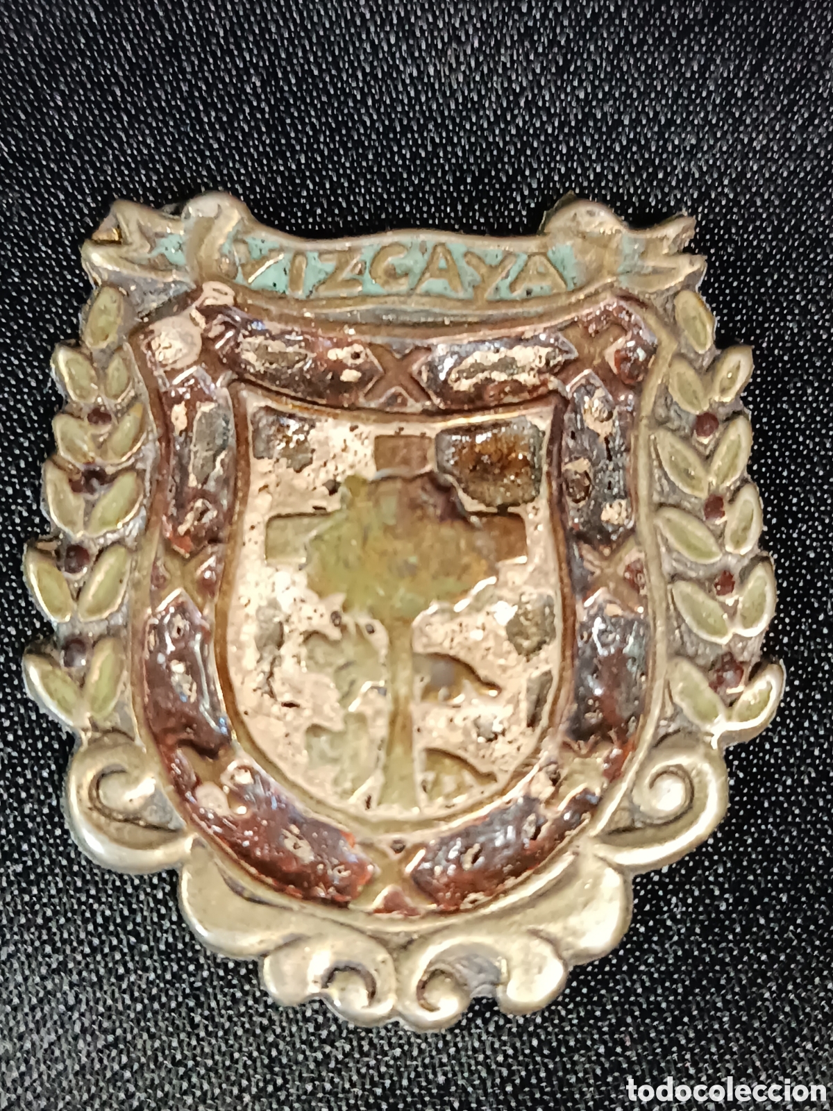 Pins de colecci&oacute;n: Antigua insignia, pin o escudo de Vizcaya. Esmaltada.
