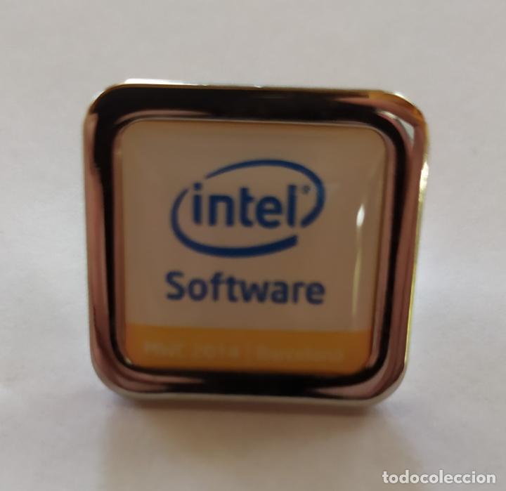 Pins de colecci&oacute;n: PIN INTEL SOFTWARE MWC 2014 BARCELONA - Foto 1