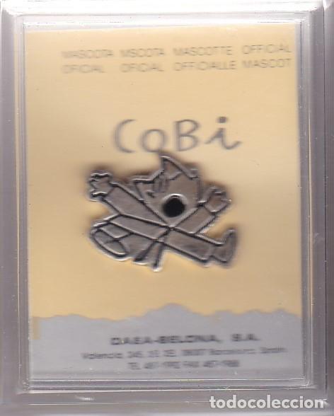 Pins de colecci&oacute;n: KARATE - PIN PLATEADO DE COBI DE LAS OLIMPIADAS DE BARCELONA 92 EN SU ESTUCHE ORIGINAL (NUEVO)